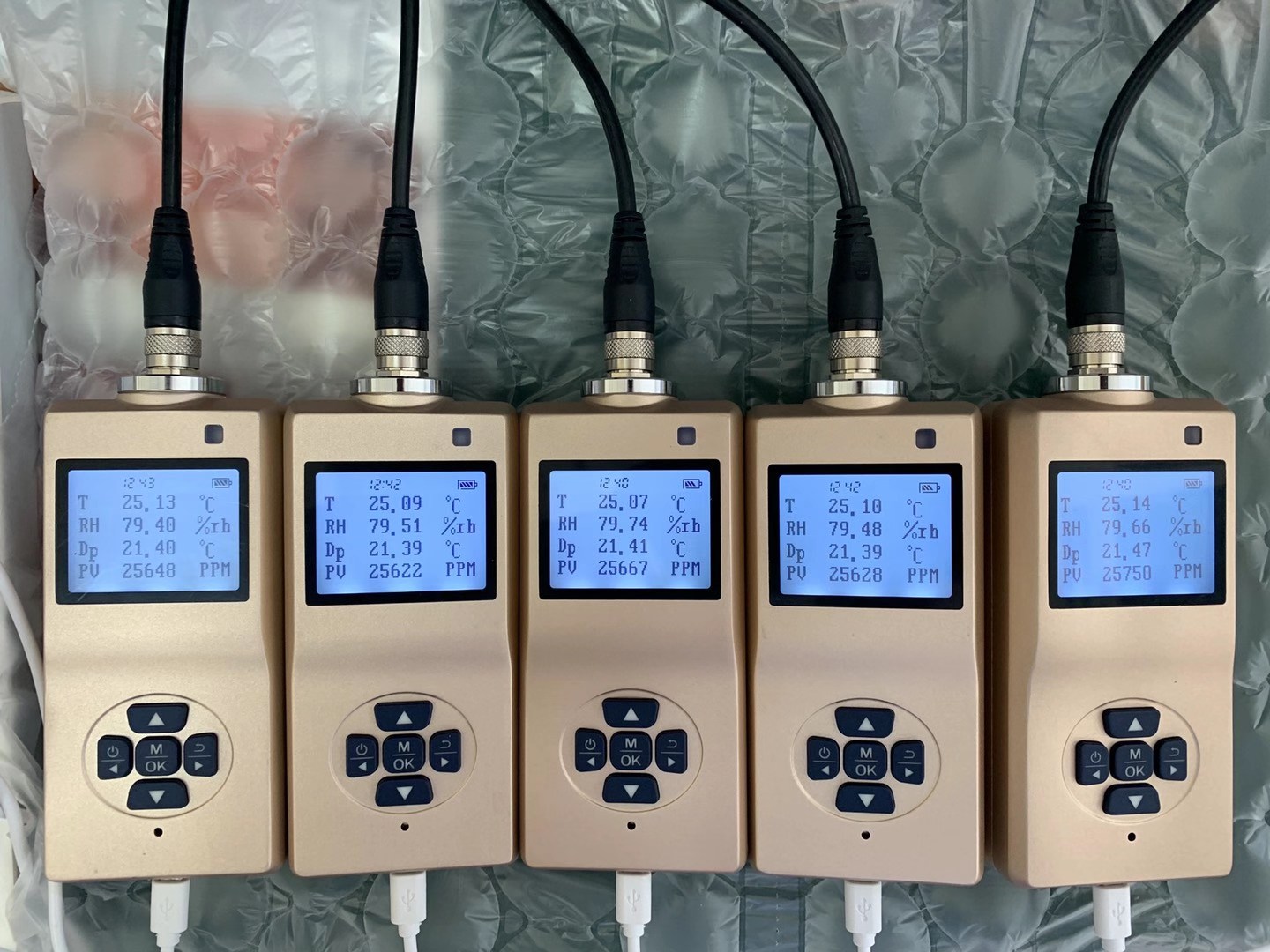 徽科特露點(diǎn)儀對露點(diǎn)（微水）的檢測？